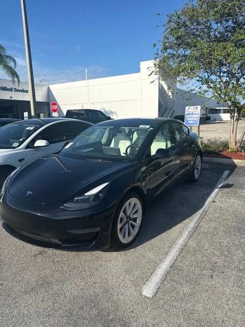 tesla model 3 2023 5YJ3E1EAXPF584327 image tesla model 3 2023 5YJ3E1EAXPF584327 image
